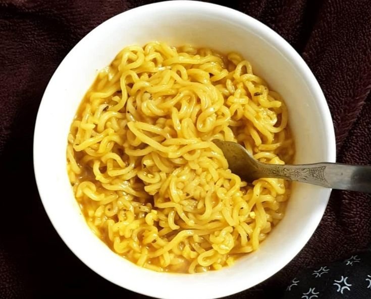 Simple Plain Maggie